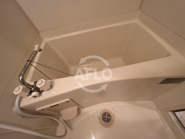 バス・シャワールーム　ルミエールヨーシン　浴室