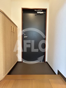 玄関　ルミエールヨーシン　玄関