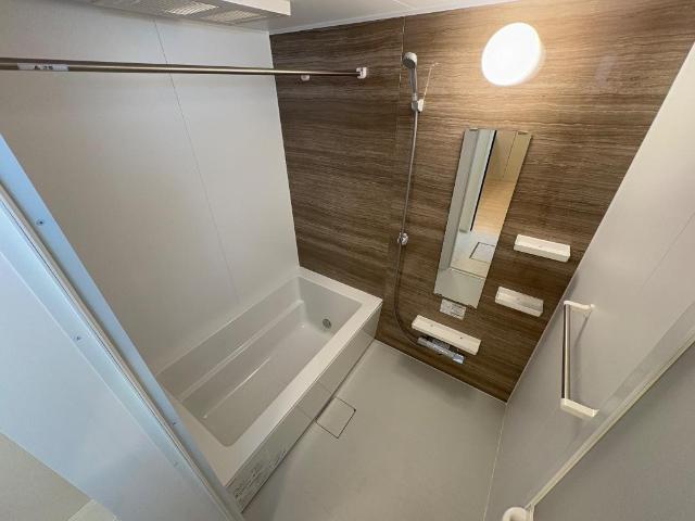 バス・シャワールーム　パネル色味はイメージです（イメージ）