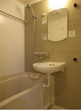 バス・シャワールーム　ルーブル池袋　豊島区西池袋２