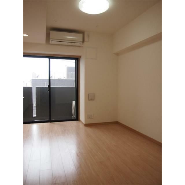 居室・リビング　ルーブル池袋　豊島区西池袋２