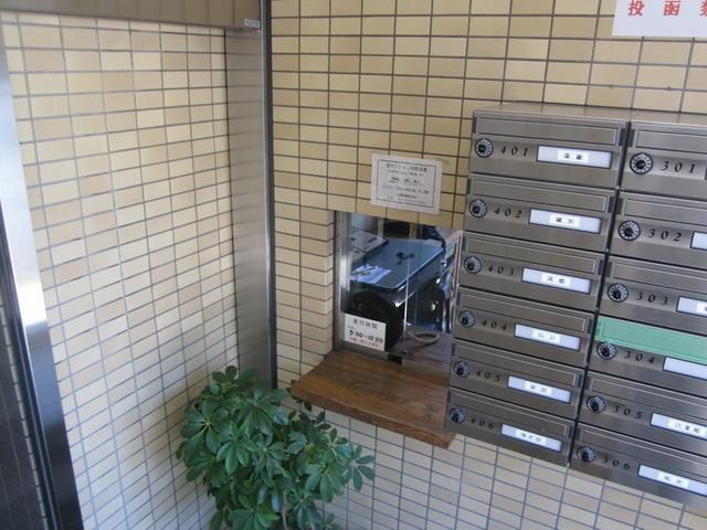 エントランス　☆管理人さんがいます☆