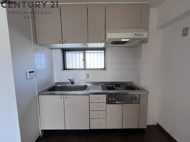 キッチン　壁付けキッチンでスペースを有効活用できます！