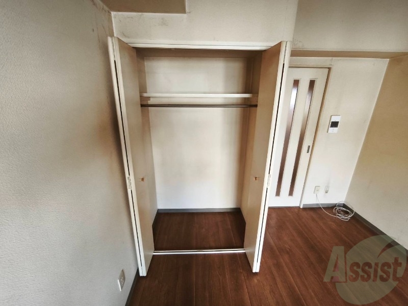 収納　クローゼットがありました。お洋服や荷物はここへ