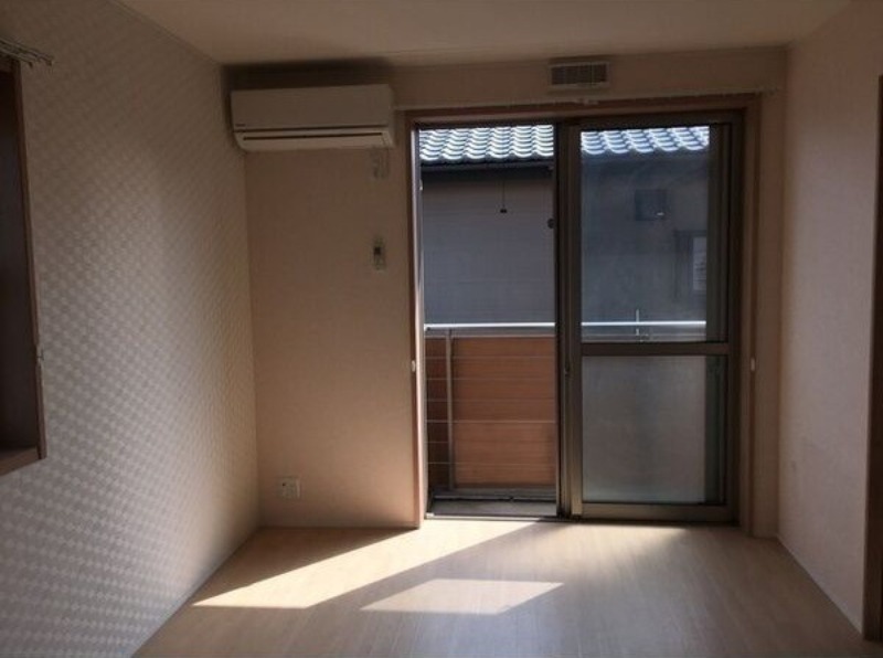 居室・リビング　図面と現状に相違がある場合には現状を優先