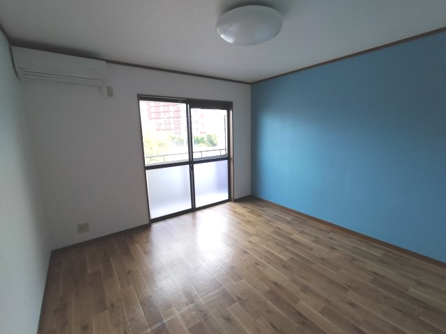 居室・リビング　同仕様写真