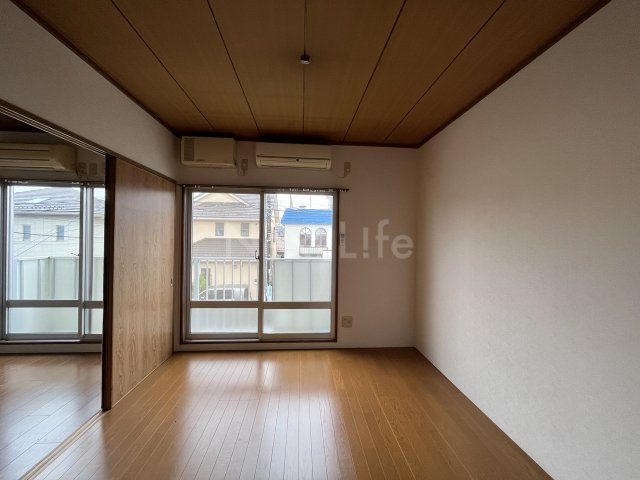 居室・リビング　コーポ関