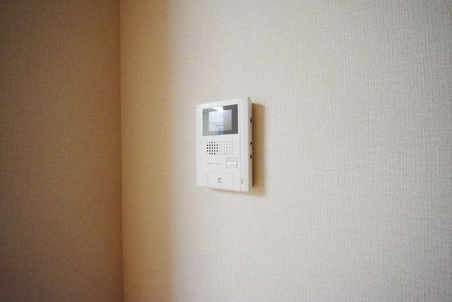 その他設備　モニター付インターホン