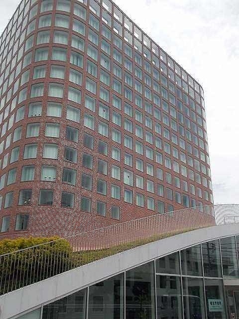 役所　福生市役所（役所）まで120m