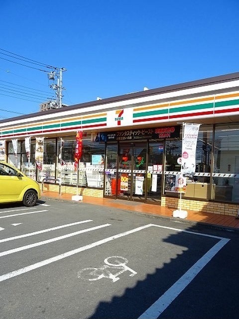 コンビニ　セブンイレブン福生志茂店（コンビニ）まで350m