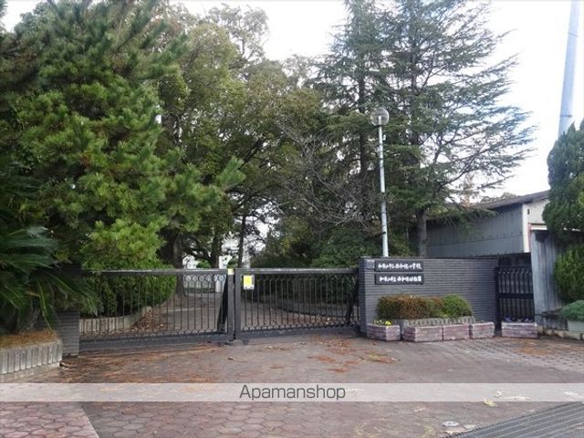 幼稚園・保育園　西和佐幼稚園（幼稚園・保育園）まで700m