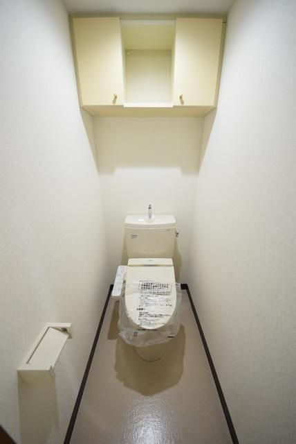 トイレ　★お部屋探しは株式会社タウンハウジング東京まで★