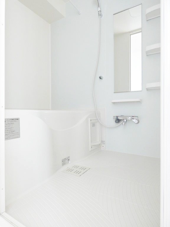 バス・シャワールーム　図面と現状に相違がある場合には現状を優先