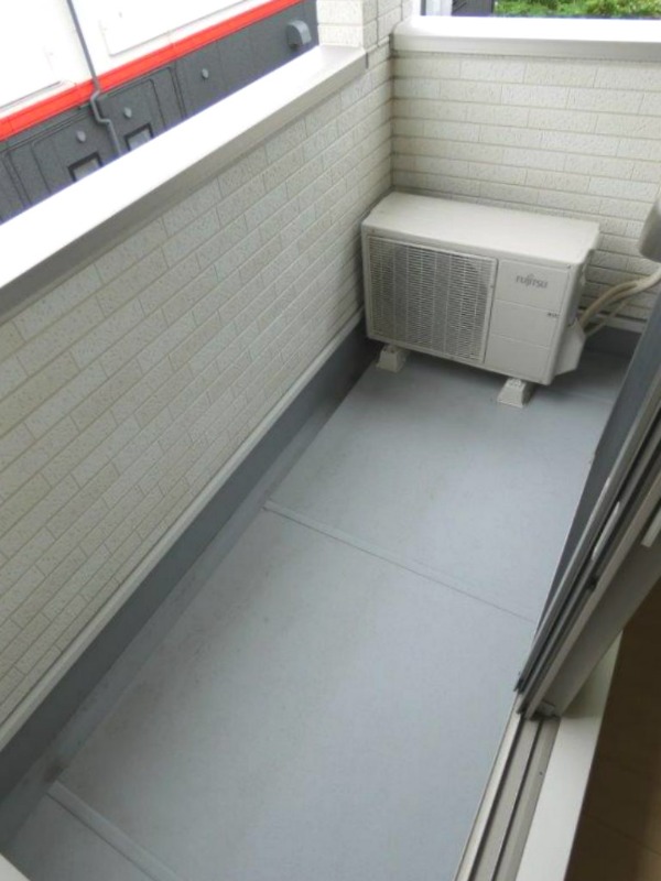 バルコニー　図面と現状に相違がある場合には現状を優先