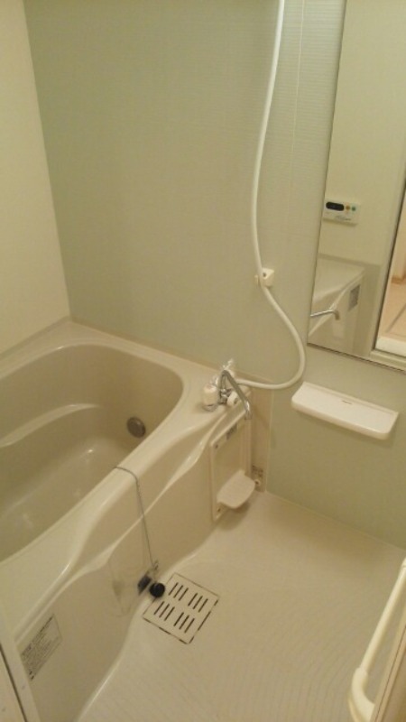 バス・シャワールーム　図面と現状に相違がある場合には現状を優先