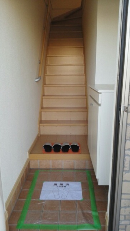 玄関　図面と現状に相違がある場合には現状を優先