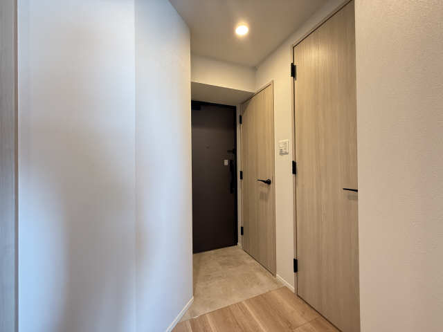 玄関　同型タイプです。