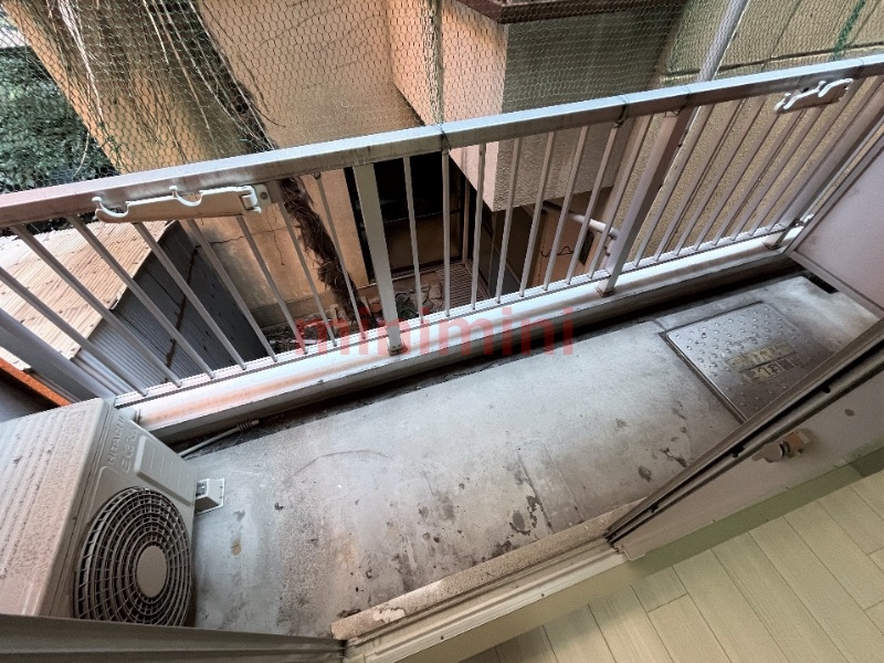 バルコニー　別室反転