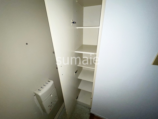 収納　シューズボックスです。