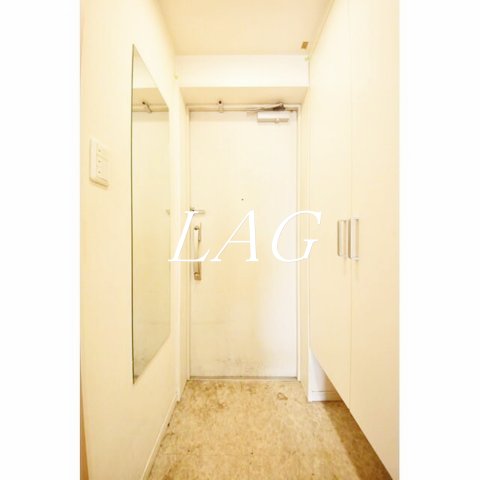 玄関　玄関です。