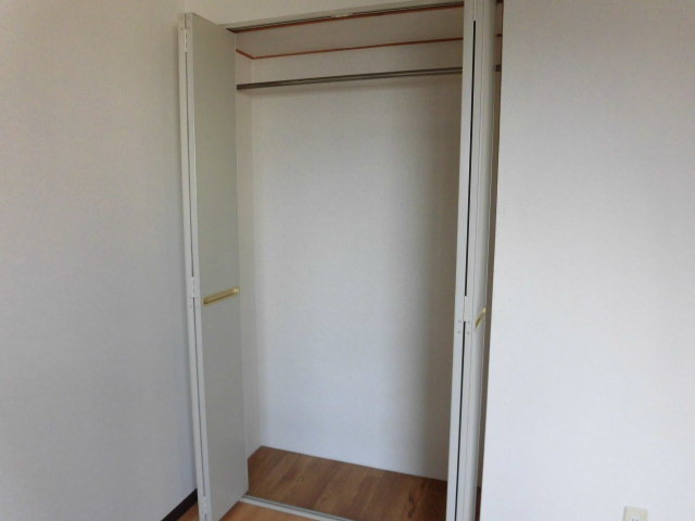 収納　収納スペースも確保されています