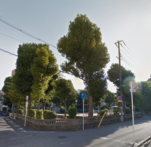 公園　東三国東公園（公園）まで790m