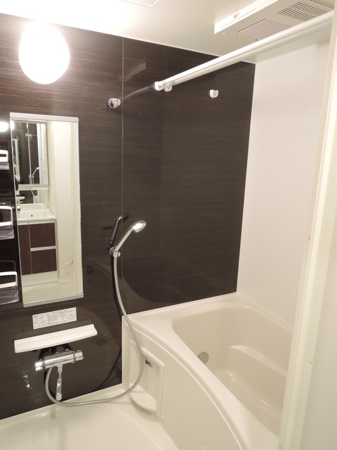 バス・シャワールーム　★追焚・浴室乾燥機付きバス★