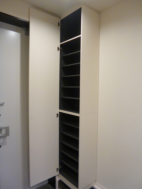 玄関　★天井まであるシューズボックス★