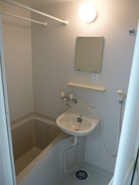 バス・シャワールーム　写真は別号室です