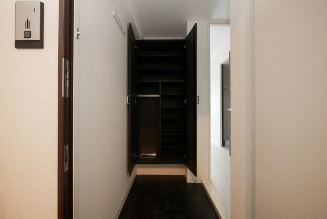 玄関　玄関