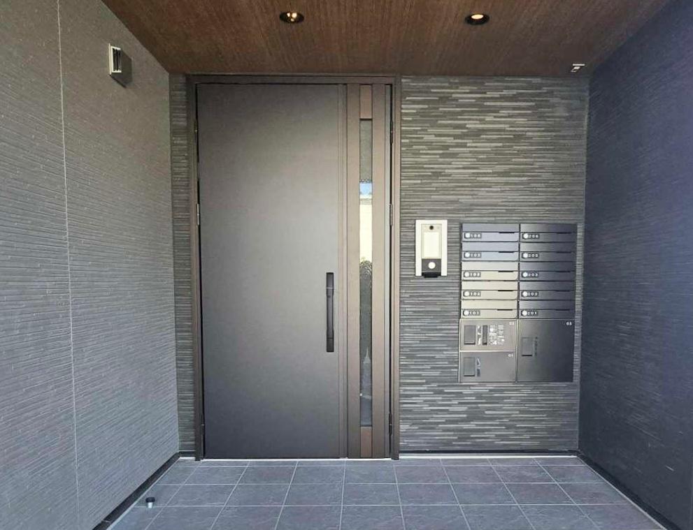 セキュリティ　オートロック＆24h監視防犯カメラの高いセキュリティ