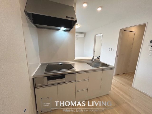 キッチン　※建築中の為、同型シリーズのお写真です