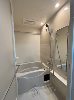 バス・シャワールーム　同一仕様