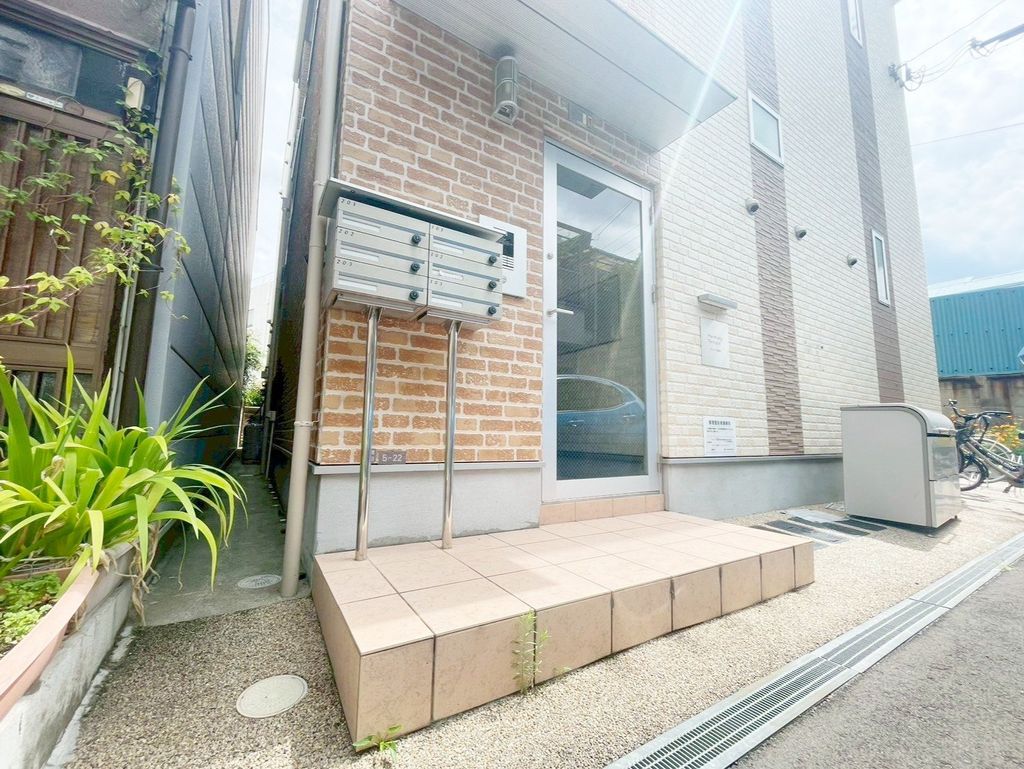 エントランス　エントランス