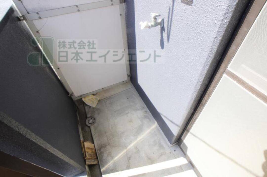 洗面設備　洗濯機置場