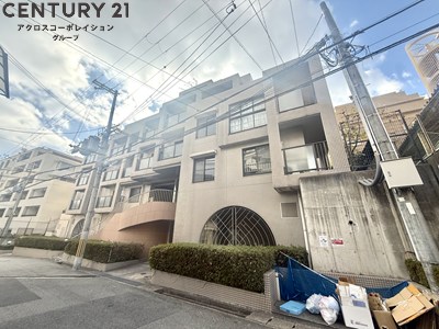 建物外観　オートロック・エレベーター完備のマンション