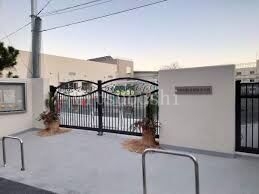 小学校　世田谷区立松原小学校（小学校）まで661m