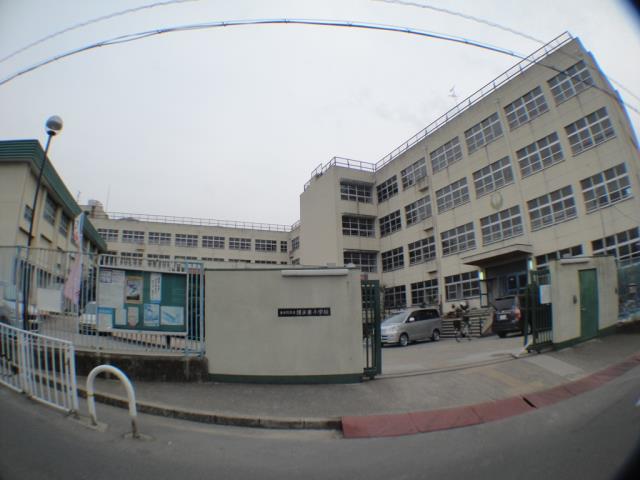 小学校　東大阪市立小学校縄手東小学校（小学校）まで1150m