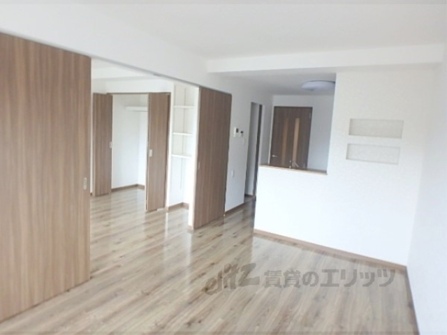 居室・リビング　リビング