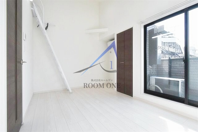 居室・リビング　洋室のお部屋です。