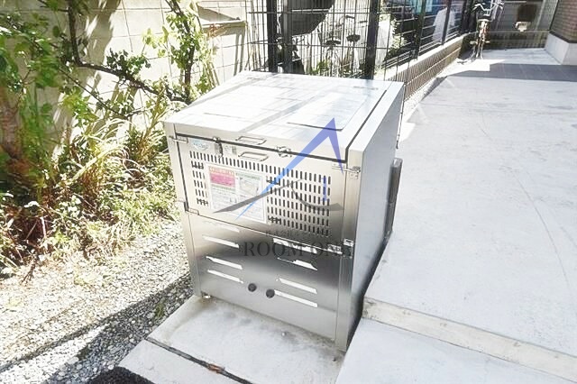 その他共有部分　敷地内ごみ置き場です。