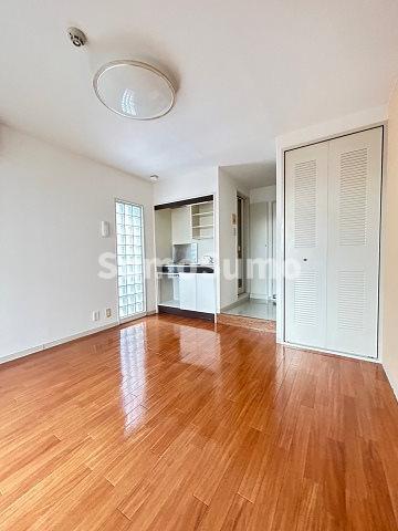 その他部屋・スペース　使い勝手のいい寝室です