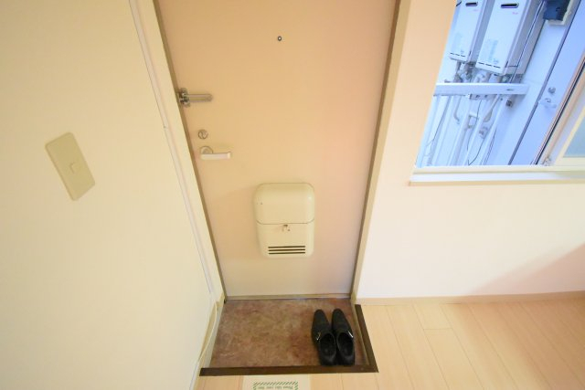 玄関　※他部屋参照※