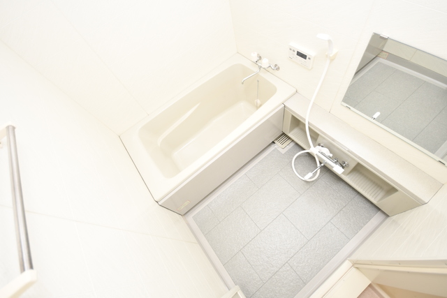 バス・シャワールーム　お風呂