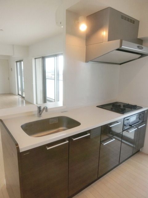 キッチン　憧れのカウンターシステムキッチン