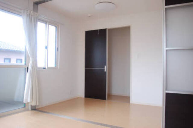 居室・リビング　洋室