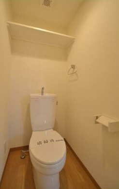 トイレ　シャルマンヒロ