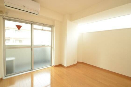 居室・リビング　シャルマンヒロ