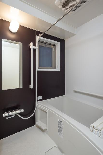 バス・シャワールーム　※写真は同タイプ住戸です。