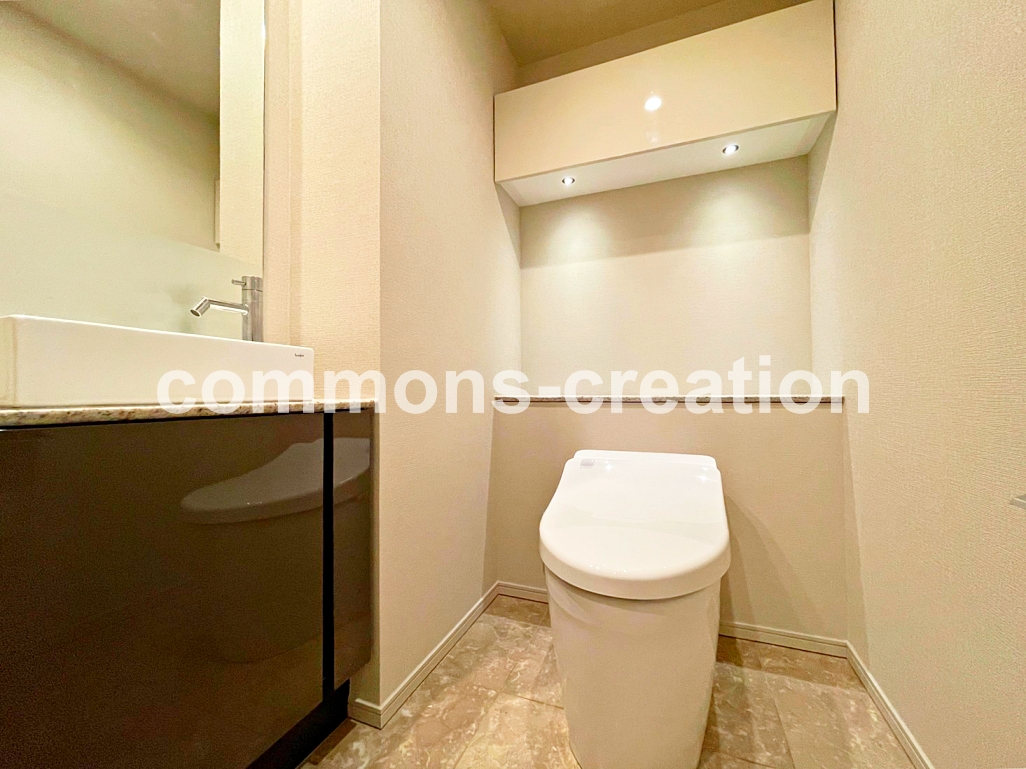 トイレ　別部屋参考写真